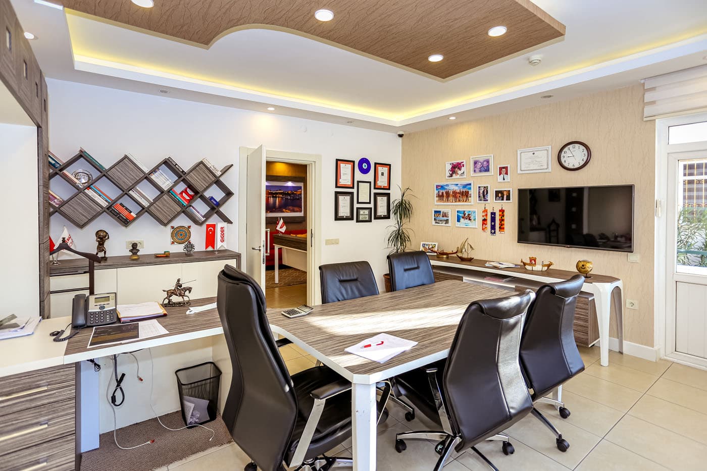 TEKCE Real Estate | Lara Office
